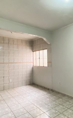 Casa para alugar com 230m², 4 quartos e 1 vaga Casa para alugar com 230m², 4 quartos e 1 vagaCozinha