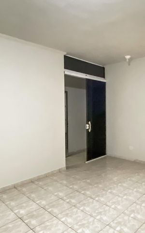 Casa para alugar com 230m², 4 quartos e 1 vaga Casa para alugar com 230m², 4 quartos e 1 vagaSala da casa 1
