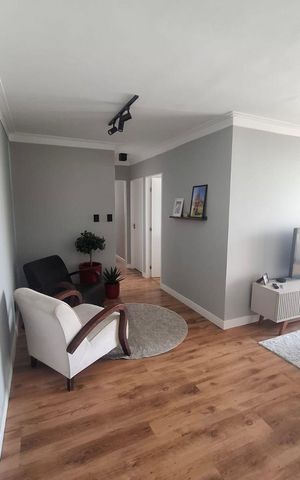 Apartamento para alugar com 83m², 3 quartos e 2 vagas Apartamento para alugar com 83m², 3 quartos e 2 vagasSala
