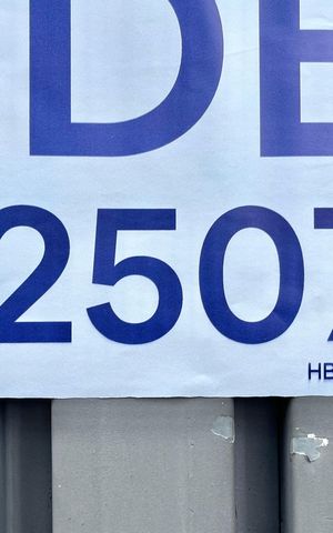 Casa à venda com 148m², 4 quartos e 1 vaga Casa à venda com 148m², 4 quartos e 1 vagaPlaquinha instalada