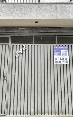 Casa à venda com 148m², 4 quartos e 1 vaga Casa à venda com 148m², 4 quartos e 1 vagaFachada