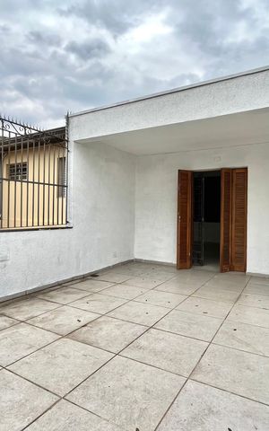 Casa à venda com 148m², 4 quartos e 1 vaga Casa à venda com 148m², 4 quartos e 1 vagaVaranda do Quarto 4