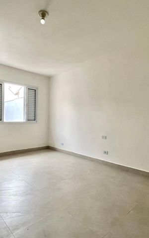 Casa à venda com 148m², 4 quartos e 1 vaga Casa à venda com 148m², 4 quartos e 1 vagaSuite