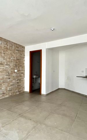 Casa à venda com 148m², 4 quartos e 1 vaga Casa à venda com 148m², 4 quartos e 1 vagaQuintal