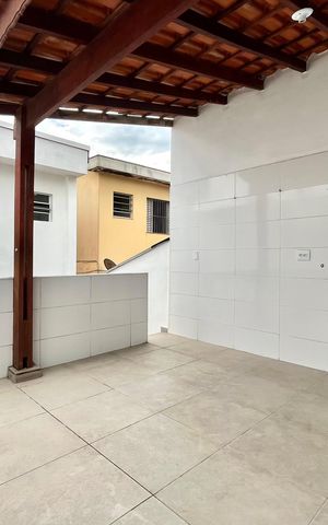 Casa à venda com 148m², 4 quartos e 1 vaga Casa à venda com 148m², 4 quartos e 1 vagaÁrea de Serviço