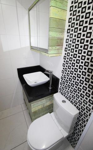 Apartamento para alugar com 72m², 2 quartos e 2 vagasBanheiro