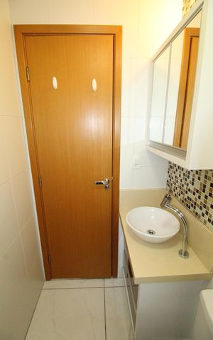 Apartamento para alugar com 72m², 2 quartos e 2 vagasBanheiro da Suíte