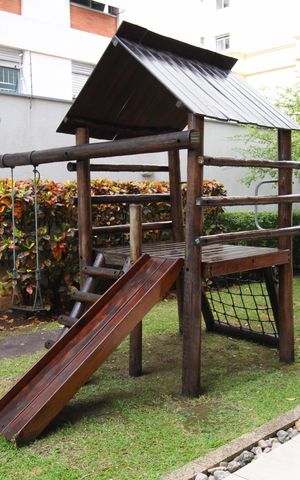 Apartamento para alugar com 72m², 2 quartos e 2 vagasÁrea comum - Playground