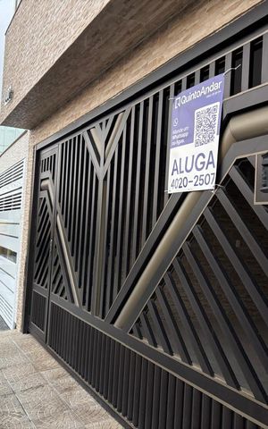 Casa para alugar com 100m², 1 quarto e sem vaga Casa para alugar com 100m², 1 quarto e sem vagaFachada