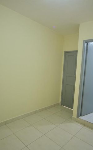 Casa para alugar com 100m², 1 quarto e sem vagaSuíte 