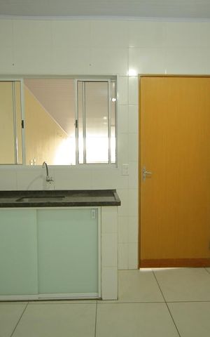 Casa para alugar com 100m², 1 quarto e sem vagaCozinha 