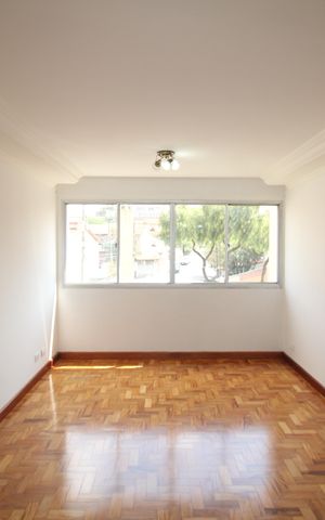 Apartamento à venda com 90m², 2 quartos e 2 vagasSala