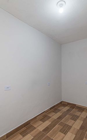 Casa para alugar com 26m², 1 quarto e sem vaga Casa para alugar com 26m², 1 quarto e sem vagaStudio