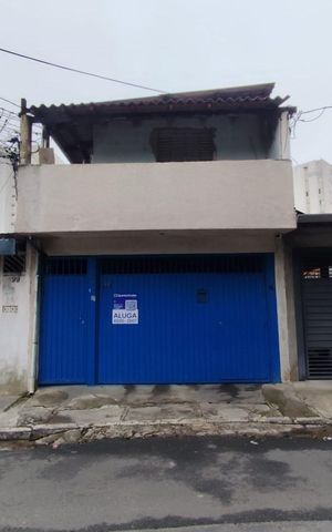 Casa para alugar com 26m², 1 quarto e sem vaga Casa para alugar com 26m², 1 quarto e sem vagaFachada