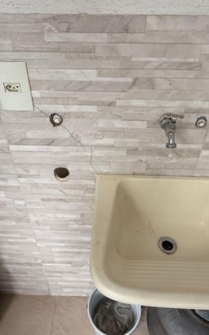 Casa para alugar com 75m², 2 quartos e 2 vagas Casa para alugar com 75m², 2 quartos e 2 vagasÁrea de Serviço