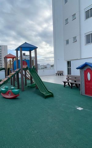 Apartamento para alugar com 65m², 2 quartos e 1 vaga Apartamento para alugar com 65m², 2 quartos e 1 vagaÁrea comum - Playground