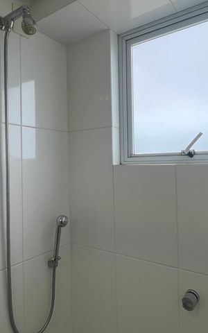 Apartamento para alugar com 65m², 2 quartos e 1 vaga Apartamento para alugar com 65m², 2 quartos e 1 vagaBanheiro 1