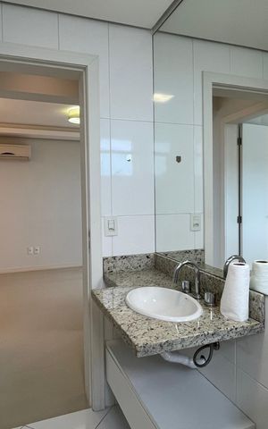 Apartamento para alugar com 65m², 2 quartos e 1 vaga Apartamento para alugar com 65m², 2 quartos e 1 vagaBanheiro 1