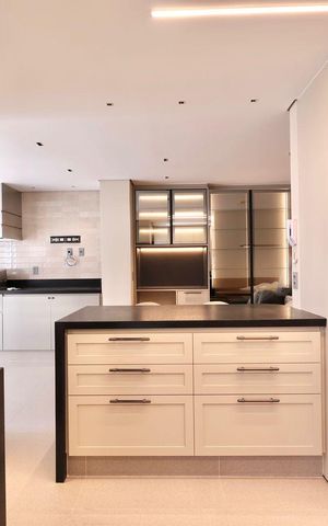 Apartamento para alugar com 105m², 1 quarto e 2 vagas Apartamento para alugar com 105m², 1 quarto e 2 vagasCozinha
