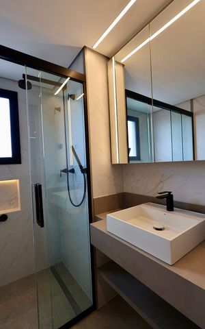 Apartamento para alugar com 105m², 1 quarto e 2 vagas Apartamento para alugar com 105m², 1 quarto e 2 vagasBanheiro 1 da suíte
