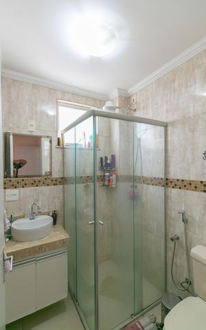 Apartamento à venda com 77m², 3 quartos e 1 vaga