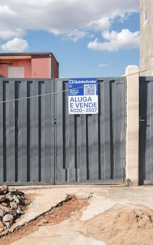 Casa para alugar com 270m², 3 quartos e 5 vagas Casa para alugar com 270m², 3 quartos e 5 vagasPlaca Instalada em 02/09, Código UCIB-412