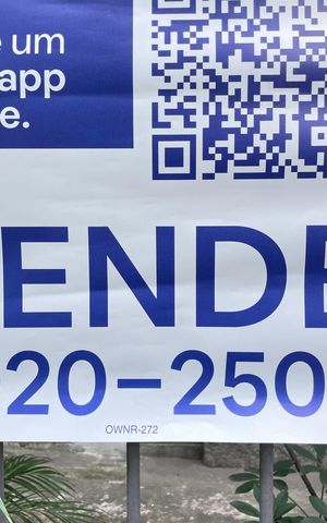 Apartamento à venda com 94m², 2 quartos e 1 vaga Apartamento à venda com 94m², 2 quartos e 1 vagaPlaquinha