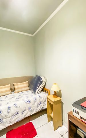 Casa à venda com 192m², 4 quartos e 2 vagas Casa à venda com 192m², 4 quartos e 2 vagasQuarto 2