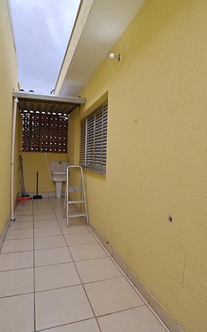 Casa para alugar com 50m², 2 quartos e sem vagaÁrea de Serviço