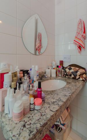 Apartamento à venda com 130m², 3 quartos e 2 vagas Apartamento à venda com 130m², 3 quartos e 2 vagasBanheiro da Suíte