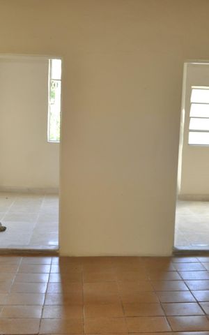 Apartamento para alugar com 80m², 2 quartos e sem vagaHall dos quartos