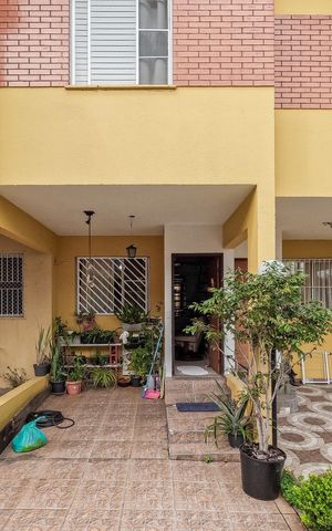 Casa de condomínio à venda com 70m², 2 quartos e 1 vaga