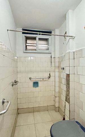 Apartamento à venda com 47m², 1 quarto e sem vaga Apartamento à venda com 47m², 1 quarto e sem vagaBanheiro