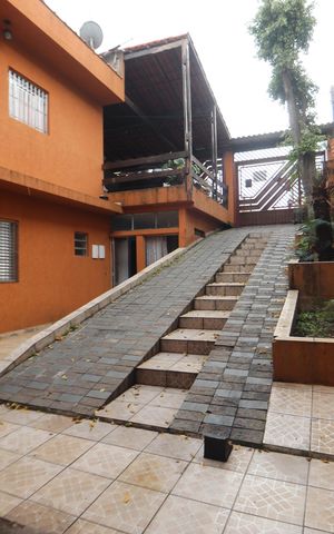 Casa para alugar com 100m², 2 quartos e 2 vagasGaragem