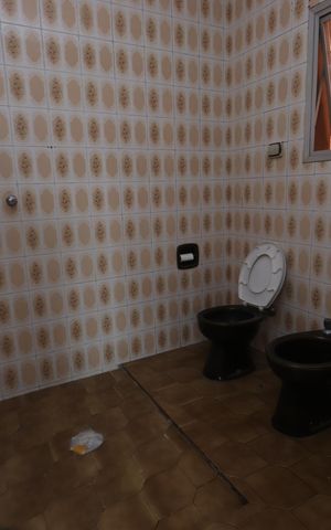 Casa para alugar com 100m², 2 quartos e 2 vagasBanheiro Social
