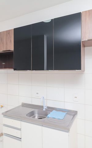 Apartamento para alugar com 47m², 2 quartos e 1 vaga Apartamento para alugar com 47m², 2 quartos e 1 vagaCozinha e Área de Serviço