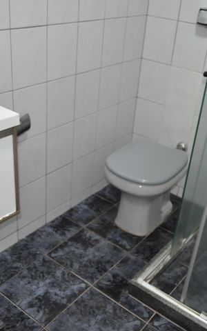 Apartamento à venda com 50m², 2 quartos e sem vagaBanheiro social
