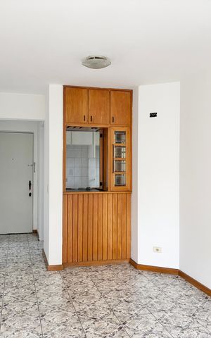 Apartamento à venda com 80m², 3 quartos e 2 vagas Apartamento à venda com 80m², 3 quartos e 2 vagasSala