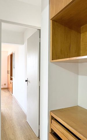 Apartamento à venda com 80m², 3 quartos e 2 vagas Apartamento à venda com 80m², 3 quartos e 2 vagasCorredor