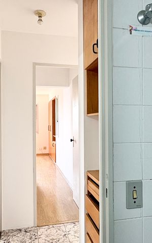 Apartamento à venda com 80m², 3 quartos e 2 vagas Apartamento à venda com 80m², 3 quartos e 2 vagasBanheiro