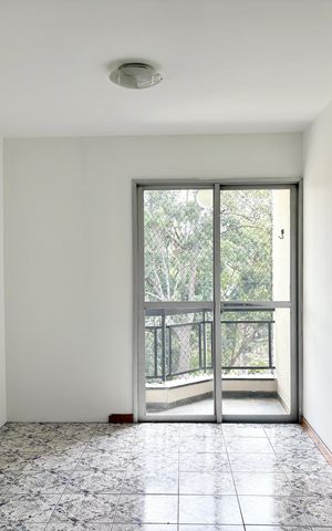 Apartamento à venda com 80m², 3 quartos e 2 vagas Apartamento à venda com 80m², 3 quartos e 2 vagasSala