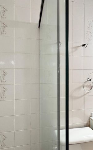 Apartamento à venda com 80m², 3 quartos e 2 vagas Apartamento à venda com 80m², 3 quartos e 2 vagasBanheiro