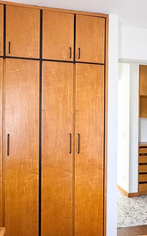 Apartamento à venda com 80m², 3 quartos e 2 vagas Apartamento à venda com 80m², 3 quartos e 2 vagasQuarto 1