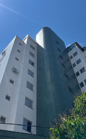 Apartamento à venda com 70m², 2 quartos e 2 vagas Apartamento à venda com 70m², 2 quartos e 2 vagasFachada