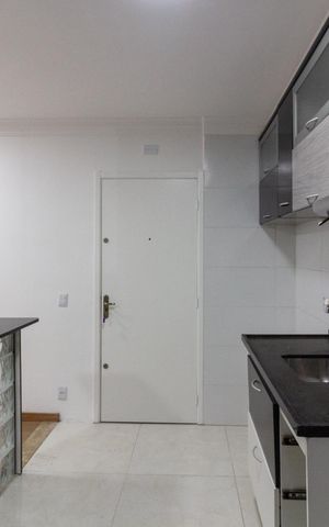 Apartamento à venda com 48m², 2 quartos e 1 vagaCozinha e Área de Serviço
