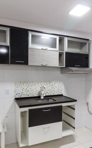 Apartamento à venda com 48m², 2 quartos e 1 vagaCozinha e Área de Serviço