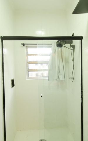 Casa à venda com 134m², 3 quartos e 2 vagas Casa à venda com 134m², 3 quartos e 2 vagasBanheiro