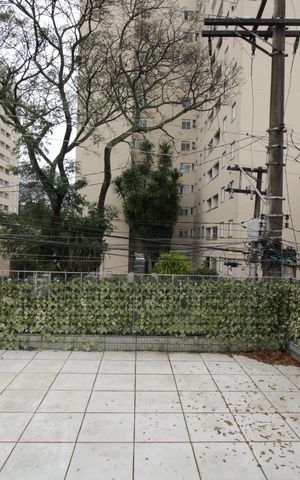 Casa à venda com 134m², 3 quartos e 2 vagas Casa à venda com 134m², 3 quartos e 2 vagasQuintal