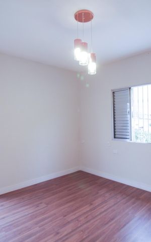 Casa à venda com 134m², 3 quartos e 2 vagas Casa à venda com 134m², 3 quartos e 2 vagasQuarto