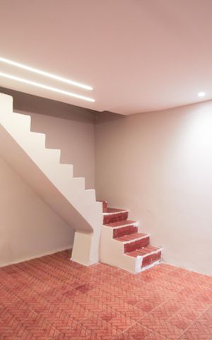 Casa à venda com 134m², 3 quartos e 2 vagas Casa à venda com 134m², 3 quartos e 2 vagasSala